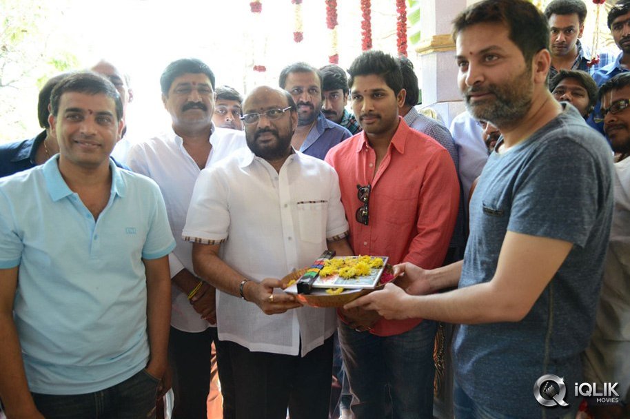Son-Of-Sathyamurthy-Movie-Opening